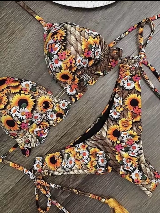handmade Other - Boho Daisy 🌼 Flower Thong Bikini Size L